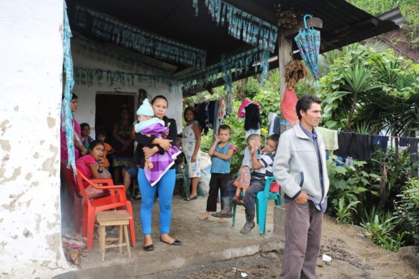 Bebé de 25 días de nacida muere soterrada en Copán
