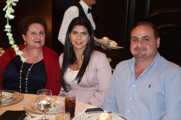 Los 80 años de la querida Rita Ictech