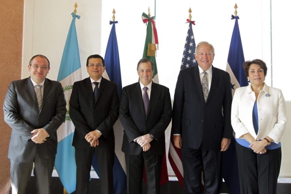EUA se reúne en México con los cancilleres centroamericanos