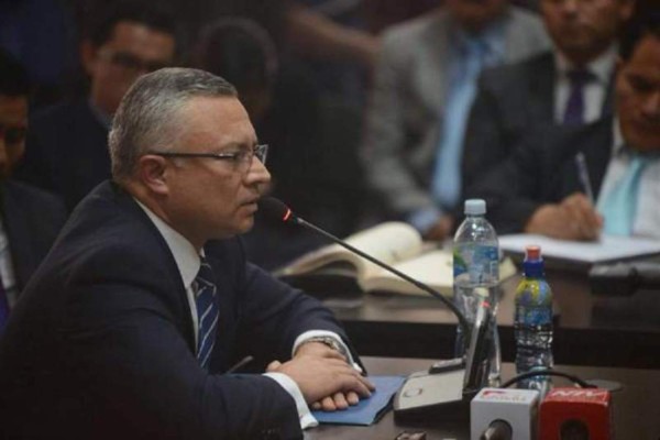 Empresario implica a Otto Pérez en red de corrupción