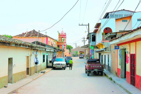 Detienen a individuo acusado de violar a un menor