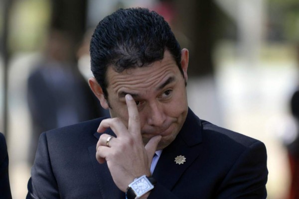 Hijo y hermano de presidente de Guatemala declaran por supuesta corrupción