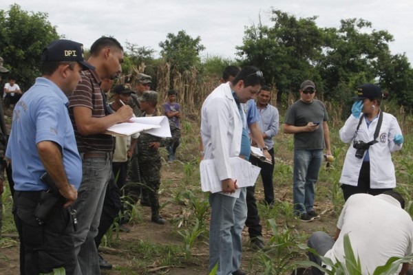 Matan a policía municipal en la Rivera Hernández
