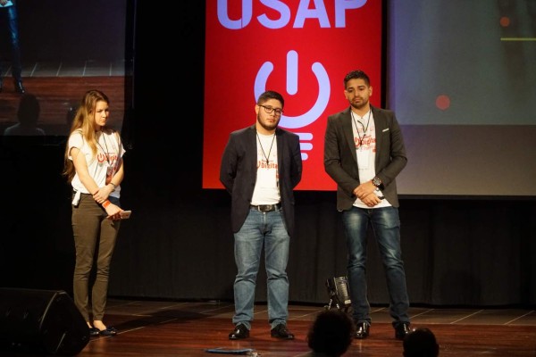 Hermanos crean aplicación para microempresas y ganan reto digital