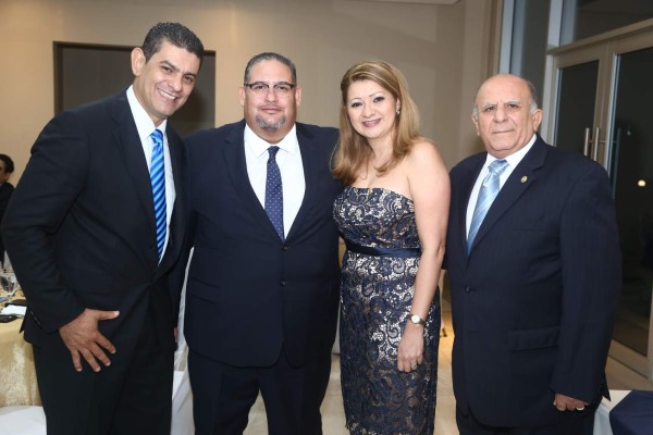 El Club Rotario San Pedro Sula celebra la entrega del Pin Paul Harris