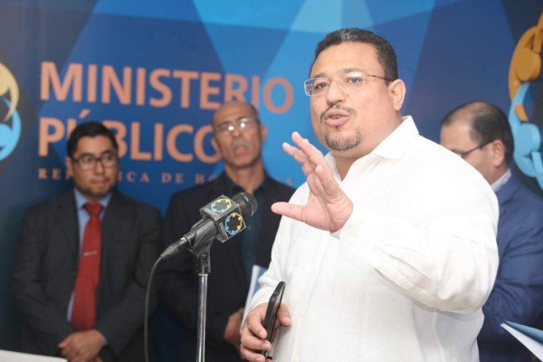 Oficiales y agentes mediocres no serán ascendidos: Pacheco