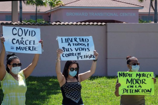 Florida: Urgen traslado de inmigrantes por riesgo de coronavirus