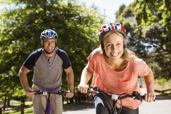 Huya de la diabetes tipo 2 en bicicleta