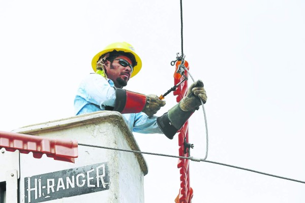 Térmicas ponen a operar 671 megavatios de energía en Honduras