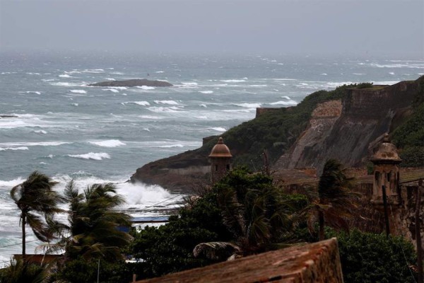 Tormenta Laura pasa por las Islas de Sotavento sin provocar graves daños  