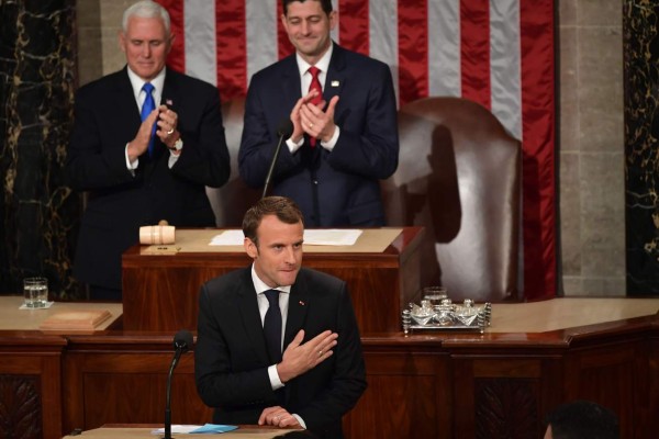 Macron alerta contra una guerra comercial ante Congreso de EEUU