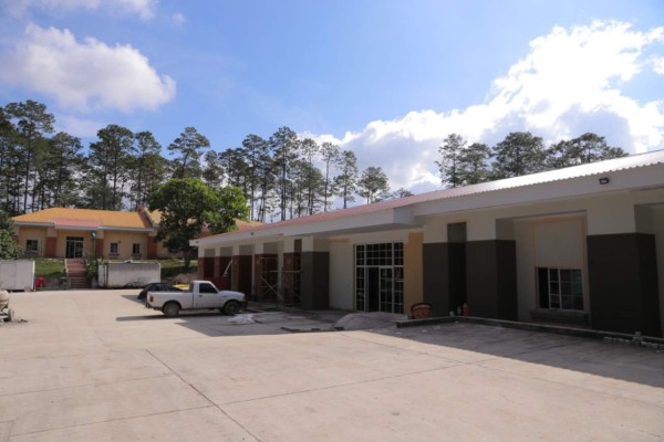 Fenafuth remodela complejo y construirá hotel para la Selección de Honduras