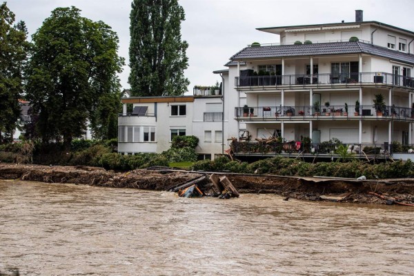 Sube a 135 la cifra de muertos en las inundaciones del oeste de Alemania  