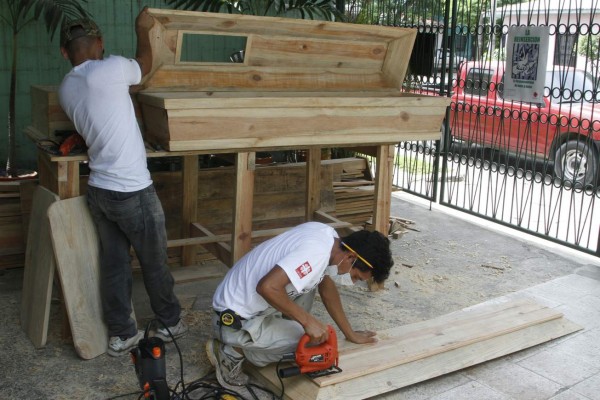 Exreos hondureños luchan por la reinserción social