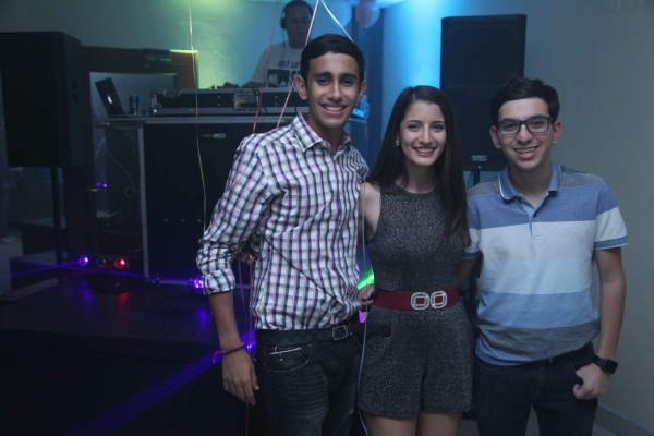 Fiesta de cumpleaños para Omar Larach Khoury