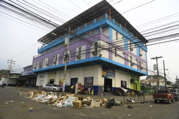 Vendedores sin protocolo ni autoridad que los supervise