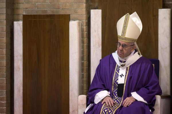 Reforma del Papa cumple cuatro años con oposición de de la Curia