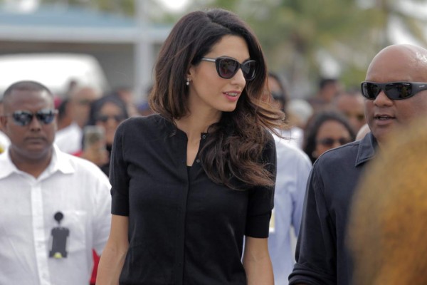 Amal Clooney busca liberar a expresidente de Maldivas