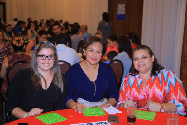 Bingo para apoyar a la fundación World Surgical