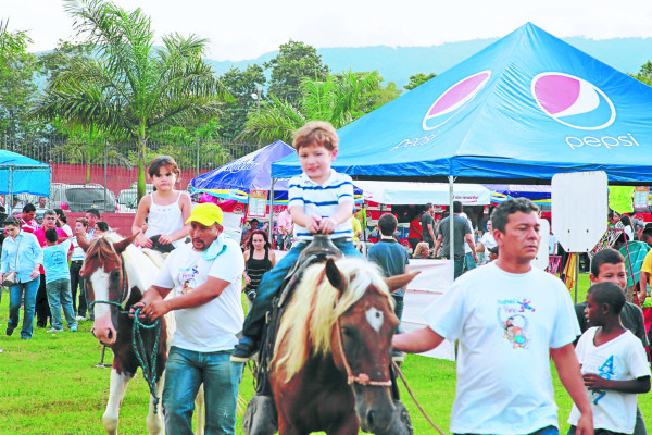 Sorpresas en el Festival del Niño