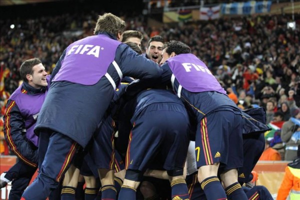 Estudian relación entre éxito en el Mundial y la felicidad de fanáticos