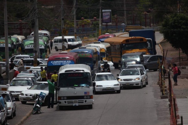 Hasta unidades de transporte han comprado extorsionadores