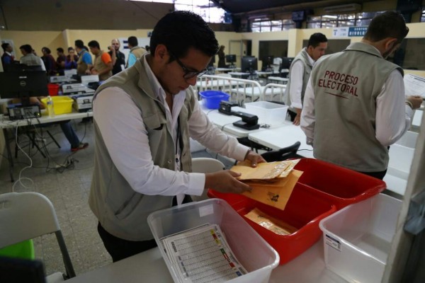 Evangélicos llaman a esperar resultados electorales