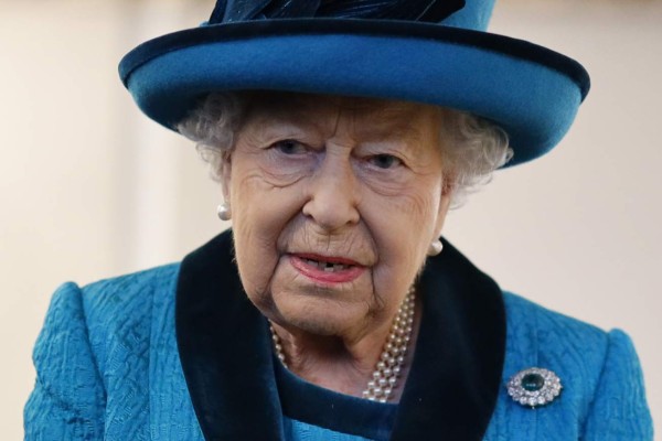 La reina Isabel II aprueba ley sobre el Brexit para abandonar la UE