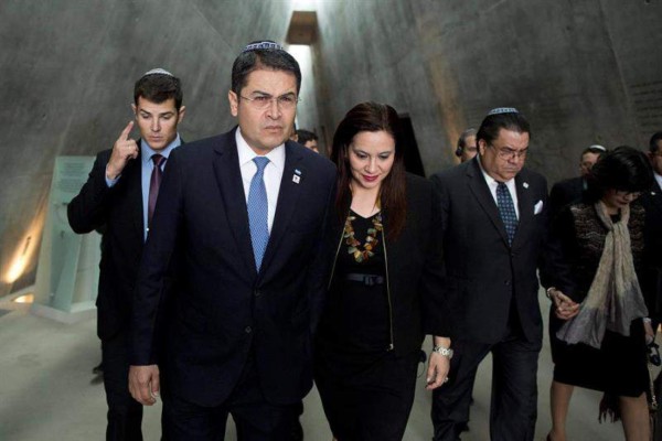 JOH visitó lugares sagrados como turista   