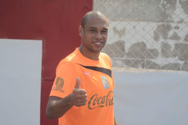 Exjugador del Olimpia describe a Honduras como 'zona de guerra'&nbsp;&nbsp;