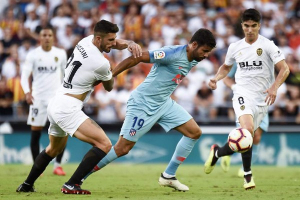 Valencia y Atlético de Madrid igualaron en un partido intenso