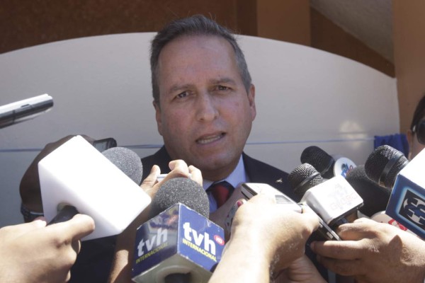 Partido Nacional prepara decreto para reglamentar reelección