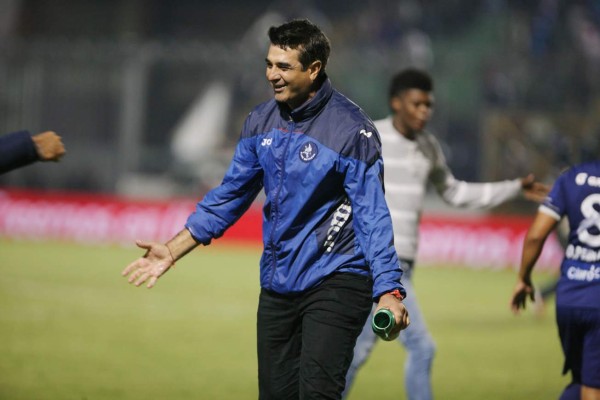 Diego Vázquez: 'Esperamos poder conseguir la Copa 14'