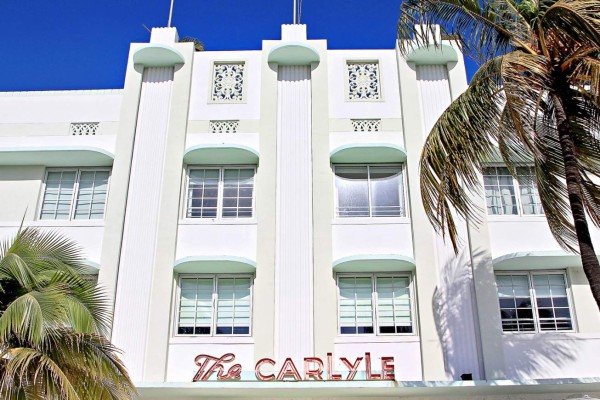 Ocean Drive, el más colorido Art Déco de Miami