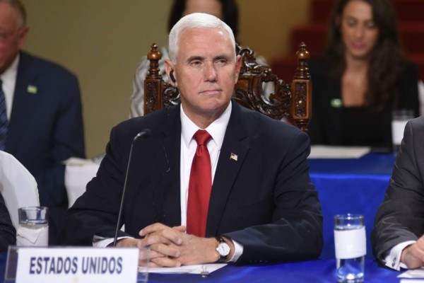 Pence demanda a norte de Centroamérica frenar 'éxodo' de migrantes ilegales