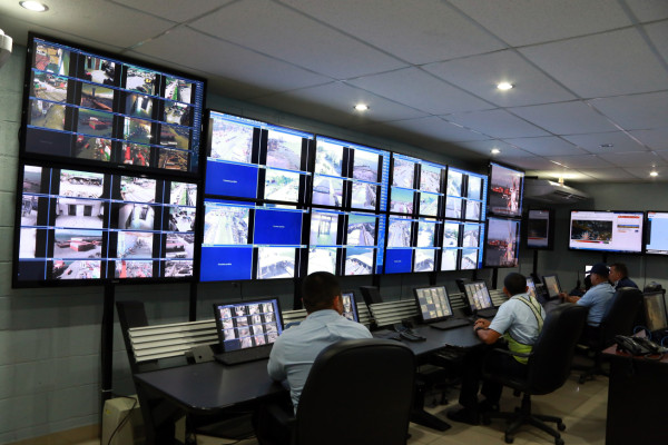 Moderna tecnología de la ENP frena contrabando de drogas y polizones