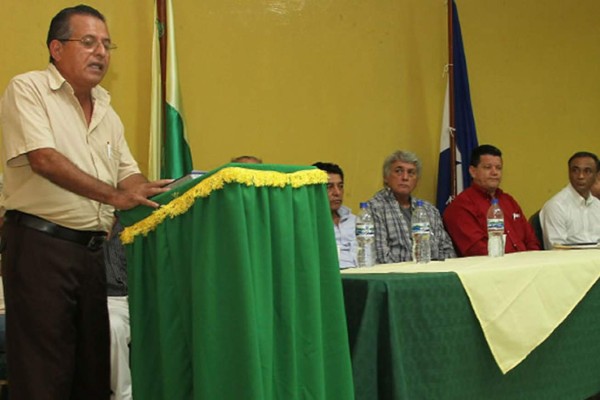 Piden proyectos de vivienda social en Honduras