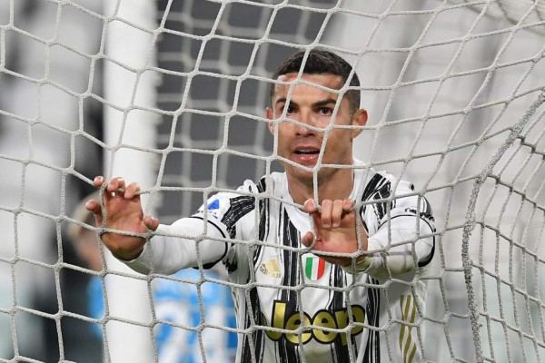 Cristiano Ronaldo iguala récord de Pelé en goleada de la Juventus