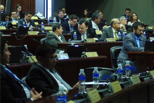 Diputados hondureños tendrán su propia aplicación móvil