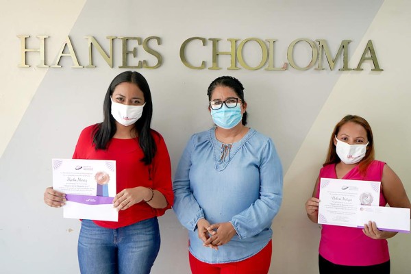 La AHM reconoce labor de las madres trabajadoras en su día