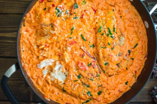 Filete de pescado en salsa