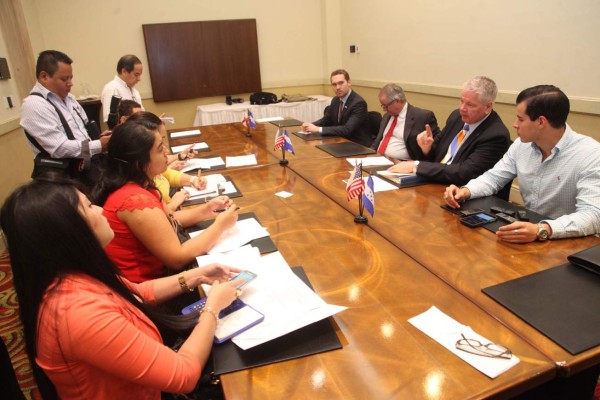 Misión comercial de la Florida busca elevar comercio con Honduras