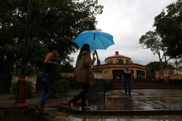 Lluvias y nubosidad pronostican para hoy en la zona norte