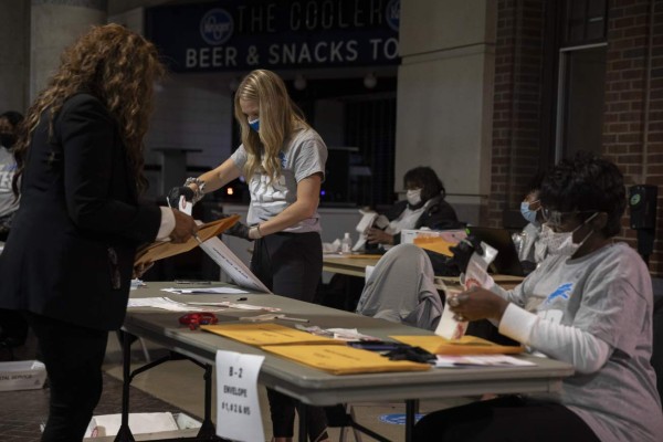 ¿Quién gana Michigan? A esperar las próximas 24 horas