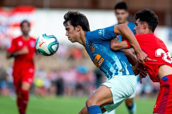 Joao Félix, lesionado en su debut con el Atlético de Madrid