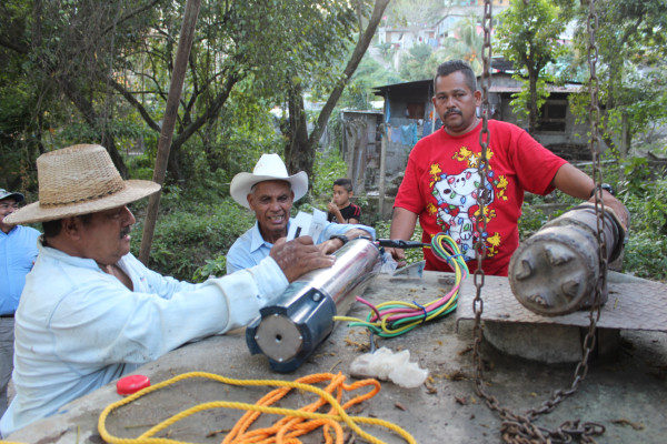 Solucionan problema de agua a 1,300 familias en Villanueva