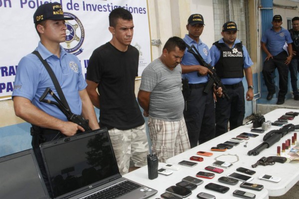 Capturan a dos hombres vinculados con la muerte de suboficial de la Naval