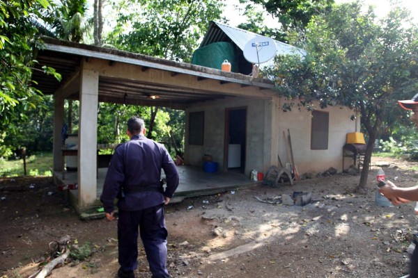 Falsos policías asesinan a cuatro miembros de familia en La Ceiba