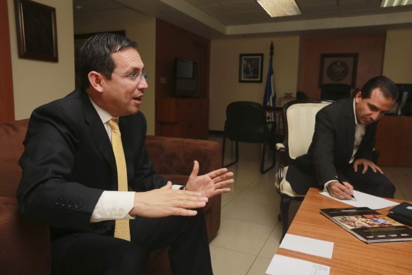 Honduras analiza colocación de bono soberano por $1,000 millones