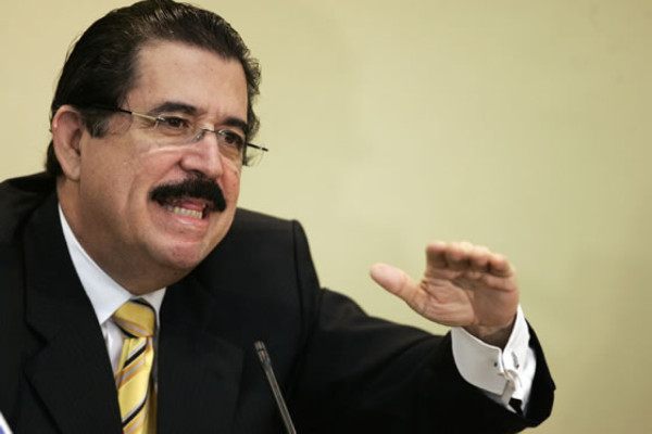 Piden anular órdenes contra Manuel Zelaya